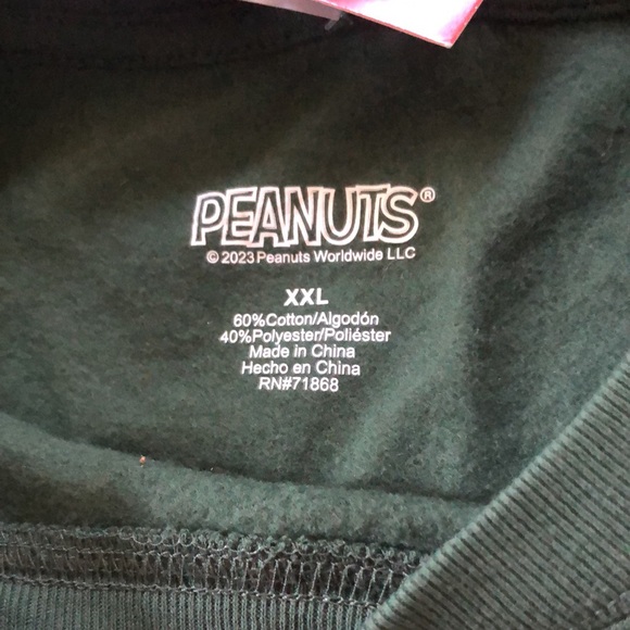 Peanuts Tops Peanuts Snoopy Sz Xxl Christmas Snoopy On Candy Cane